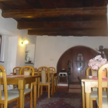 Podhradi
