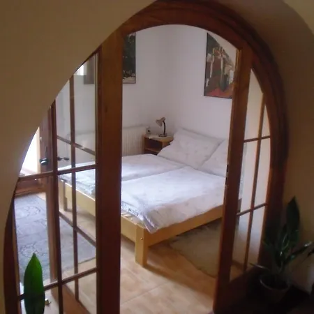 Guest house Podhradi