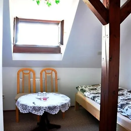 Guest house Podhradi 2*
